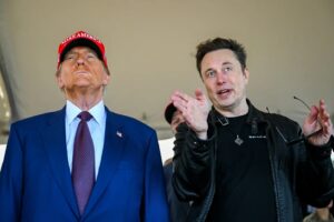Discover how Elon Musk backed Donald Trump’s return to the White House with a $250 million campaign contribution. What’s driving this unprecedented political-business alliance?