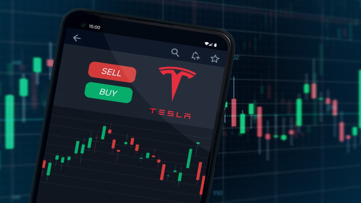 Tesla's stock has plummeted over 50% in three months, with political controversies and market challenges fueling investor panic. Can Elon Musk save Tesla?